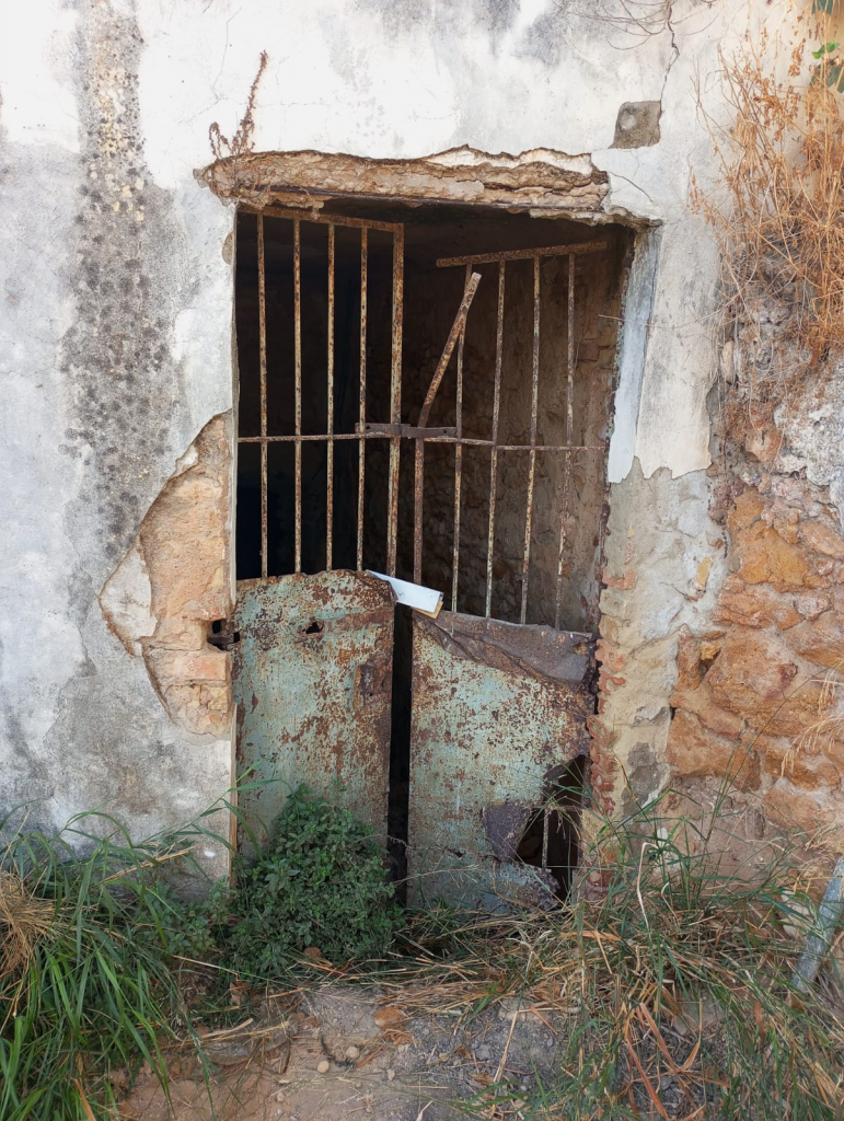 8a2ef44a d663 43e6 95b2 5e4b68c01c26